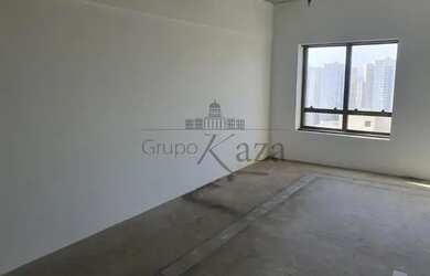 Imagem: O depósito possui 2 Vagas na garagem, 49m² de Área e está