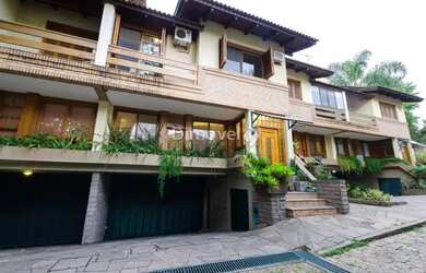 Imagem: A casa em condomínio possui 3 Dormitórios, 4 Banheiros, 4