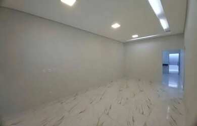 Imagem 8: Casa no Aleixo. Churrasqueira, Imóvel novo, 2 Vagas na garageme3 Dormitórios