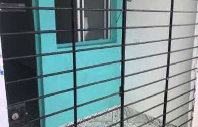 Imagem: A casa possui 2 Dormitórios, 1 Banheiro e está localizado