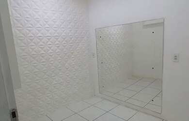 Imagem: O quarto está localizado em Quintino Cunha, Fortaleza para