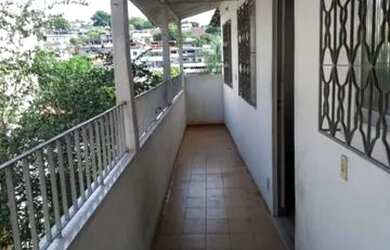 Imagem: A casa possui 1 Dormitório, 1 Banheiro, 50m² de Área e está