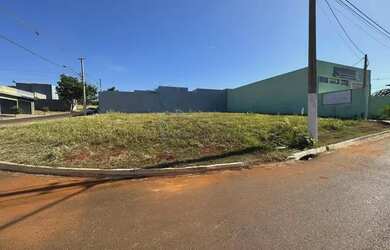 Imagem: O terreno possui 288m² de Área e está localizado em Jardim