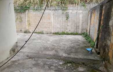 Imagem 5: Aluga-se casa. 