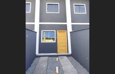 Imagem: A casa possui 2 Dormitórios, 1 Banheiro, 1 Vaga na garagem