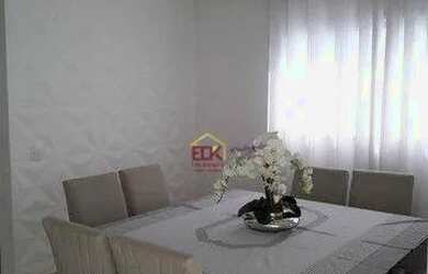 Imagem: A casa em condomínio possui 4 Dormitórios, 4 Banheiros, 4