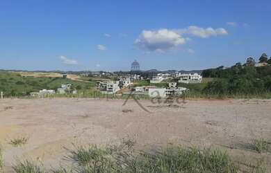 Imagem: O terreno possui 498m² de Área e está localizado em Putim