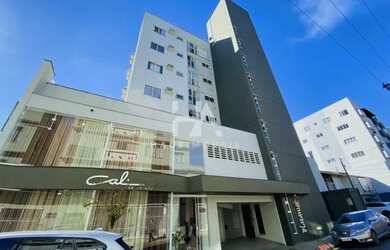 Imagem: O apartamento possui 1 Dormitório, 1 Banheiro, 1 Vaga na garagem