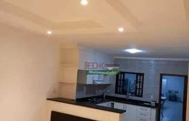 Imagem: A casa possui 5 Dormitórios, 5 Banheiros, 485m² de Área e