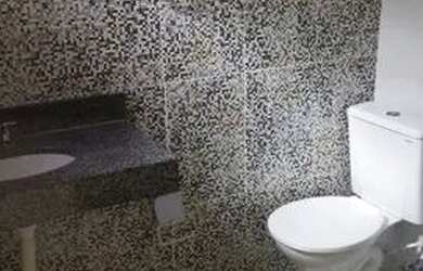 Imagem 1: Alugo casa. Varanda, 1 Vaga na garageme2 Dormitórios