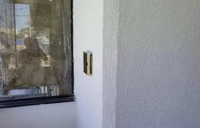 Imagem: A casa possui 3 Dormitórios, 2 Banheiros, 195m² de Área e