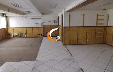 Imagem 3: Essa loja está esperando por você!<br>Ponto com grande fluxo, 240 M2