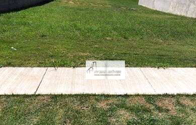 Imagem: O terreno possui 1.000m² de Área e está localizado em Parque