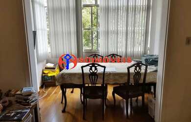 Imagem 4: Alto com vista árvores e comunidade