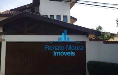 Imagem: A casa possui 3 Dormitórios, 4 Banheiros, 2 Vagas na garagem