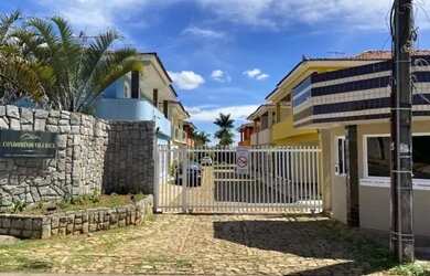 Imagem: A casa em condomínio possui 4 Dormitórios, 2 Banheiros, 2