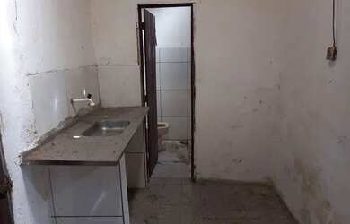 Imagem 5: Casa em Bayeux a venda. 1 Banheiroe2 Dormitórios