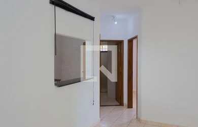 Imagem: O apartamento para alugar possui 1 Dormitório, 1 Banheiro