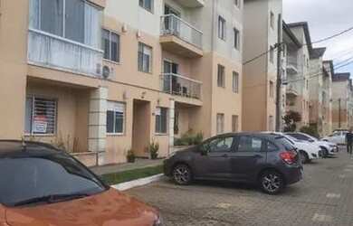 Imagem: O apartamento possui 3 Dormitórios, 2 Banheiros, 1 Vaga na