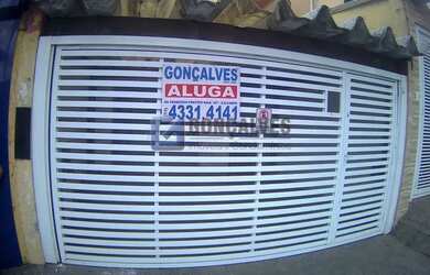 Imagem: A casa possui 2 Dormitórios, 1 Banheiro, 2 Vagas na garagem