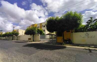 Imagem: O apartamento possui 3 Dormitórios, 3 Banheiros, 2 Vagas na