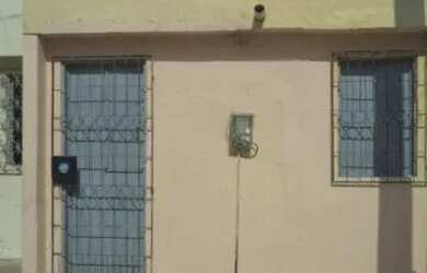 Imagem: A casa possui 1 Dormitório, 1 Banheiro, 36m² de Área e está