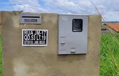 Imagem: O terreno possui 360m² de Área e está localizado em Centro