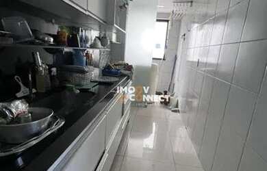 Imagem: O apartamento possui 3 Dormitórios, 2 Banheiros, 2 Vagas na