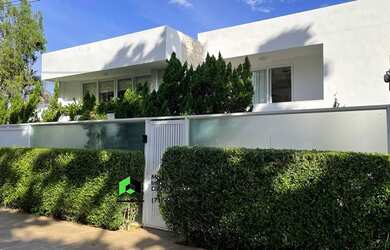 Imagem: A casa em condomínio possui 3 Dormitórios, 5 Banheiros, 2