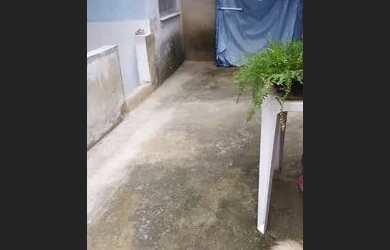 Imagem: A casa possui 3 Dormitórios, 1 Banheiro, 1m² de Área e está