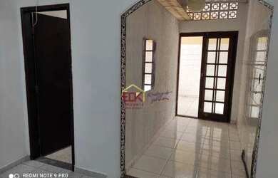 Imagem: A casa em condomínio possui 3 Dormitórios, 2 Banheiros, 2