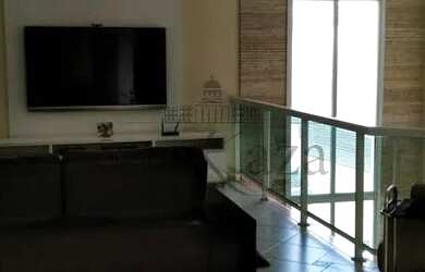 Imagem: A casa em condomínio possui 3 Dormitórios, 4 Banheiros, 2