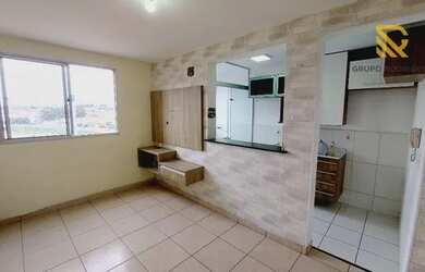 Imagem: O apartamento possui 2 Dormitórios, 1 Banheiro, 1 Vaga na garagem