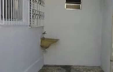 Imagem 6: Casa para alugar. Varanda, 1 Banheiroe1 Dormitório