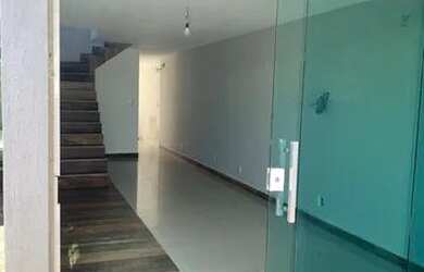 Imagem: A casa em condomínio possui 3 Dormitórios, 4 Banheiros, 2