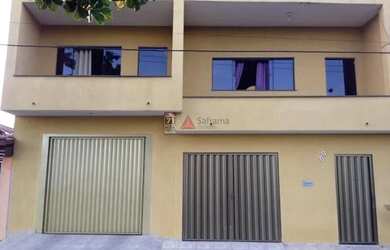 Imagem: A casa possui 3 Dormitórios, 5 Banheiros, 2 Vagas na garagem