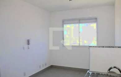 Imagem: O apartamento possui 2 Dormitórios, 1 Banheiro e 32m² de Área