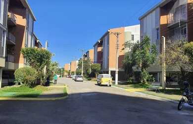 Imagem: O apartamento possui 3 Dormitórios, 3 Banheiros, 2 Vagas na