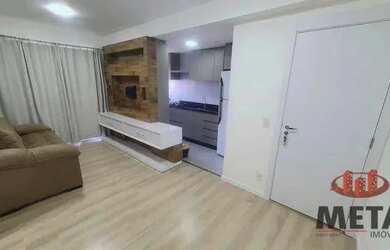 Imagem: O apartamento possui 2 Dormitórios, 1 Banheiro, 2 Vagas na