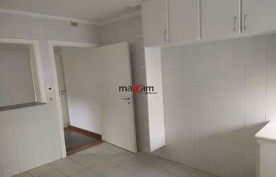 Imagem 8: Casa com 374m², em condomínio para LOCAÇÃO - Alto da Boa Vista