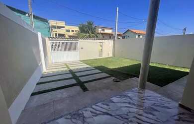 Imagem: A casa possui 2 Dormitórios, 1 Banheiro, 1 Vaga na garagem