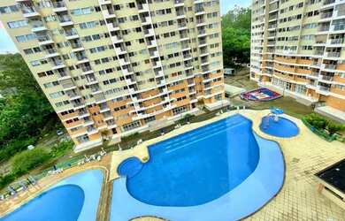 Imagem: O apartamento possui 4 Dormitórios, 2 Banheiros, 2 Vagas na