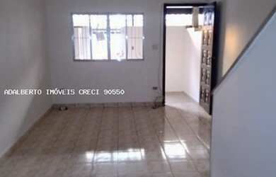 Imagem: A casa possui 2 Dormitórios, 2 Banheiros, 1 Vaga na garagem