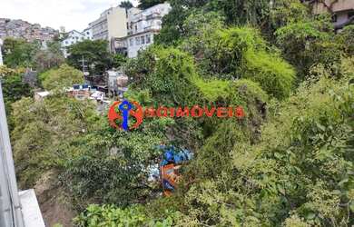 Imagem 6: Alto com vista árvores e comunidade