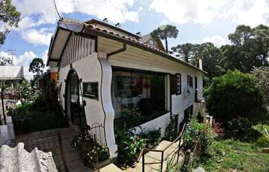 Imagem: O terreno possui 495m² de Área e está localizado em Canela