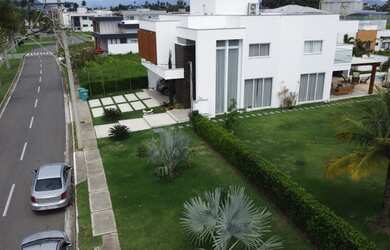 Imagem: A casa em condomínio possui 3 Dormitórios, 5 Banheiros, 4