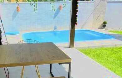 Imagem: A casa em condomínio possui 3 Dormitórios, 3 Banheiros, 5