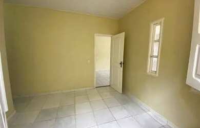 Imagem 2: CASA A VENDA NA VALERIA. 110m² de Área, 2 Vagas na garageme2 Dormitórios