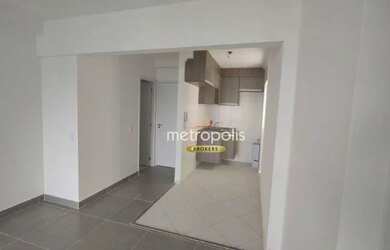 Imagem: O apartamento possui 2 Dormitórios, 1 Banheiro, 2 Vagas na