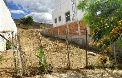 Imagem: O terreno possui 286m² de Área e está localizado em Lagoa